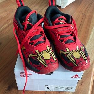 Adidas big boys Spider-Man basketball shoes.